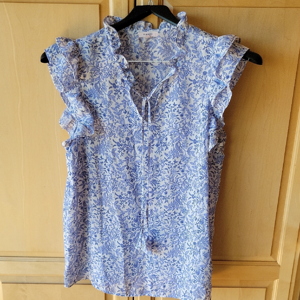 Pleione Blue Ruffled Cap Sleeve Blouse